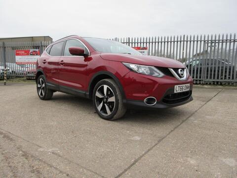 Nissan Qashqai SUV 1.6 dCi N-Connecta XTRON 2WD Euro 6 (s/s) 5dr