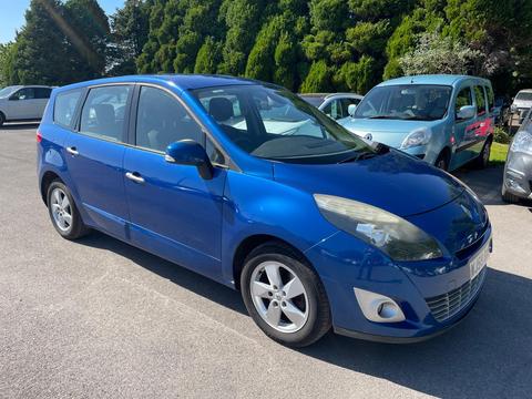 Renault Grand Scenic MPV 1.5 dCi Dynamique Euro 4 5dr