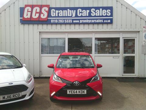 Toyota AYGO Hatchback 1.0 VVT-i x-play Euro 5 3dr Euro 5