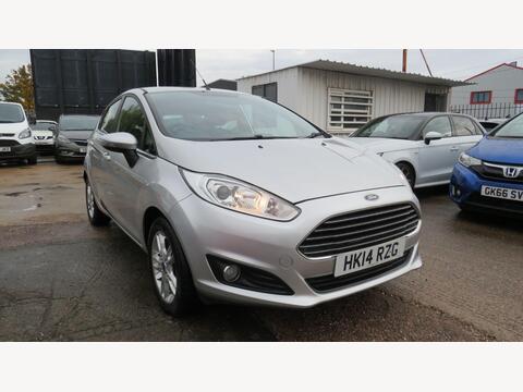 Ford Fiesta Hatchback 1.25 Zetec Euro 5 5dr