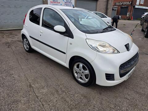 Peugeot 107 Hatchback 1.0 12V Envy Euro 5 5dr