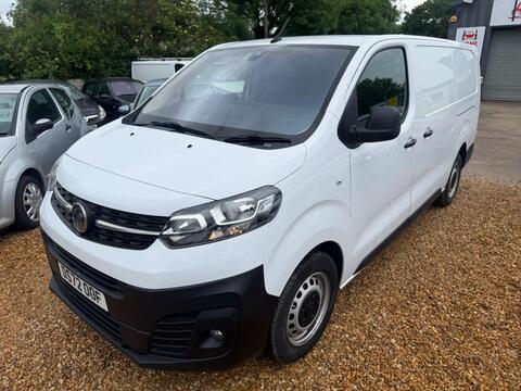 Vauxhall Vivaro Panel Van 1.5 Turbo D 2900 Dynamic L2 H1 Euro 6 (s/s) 6dr