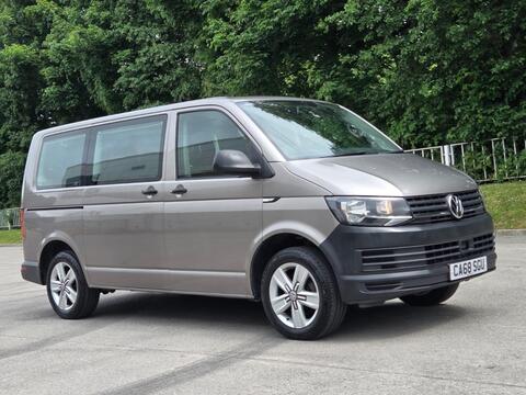 Volkswagen Transporter Shuttle Minibus 2.0 TDI BlueMotion Tech S FWD SWB Euro 6 (s/s) 5dr