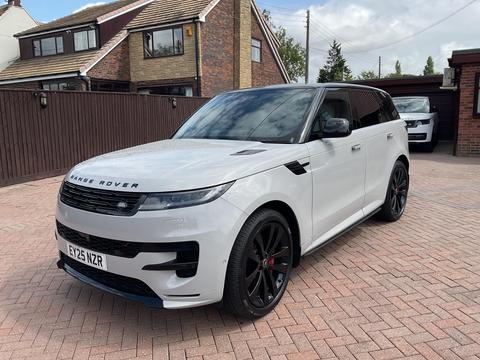 Land Rover Range Rover Sport SUV 3.0 D300 MHEV Dynamic SE Auto 4WD Euro 6 (s/s) 5dr