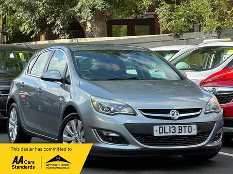 Vauxhall Astra Hatchback 1.7 CDTi ecoFLEX SE Euro 5 (s/s) 5dr