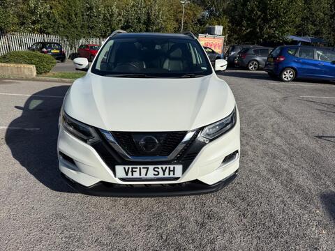 Nissan Qashqai SUV 1.6 DIG-T Tekna Euro 6 (s/s) 5dr