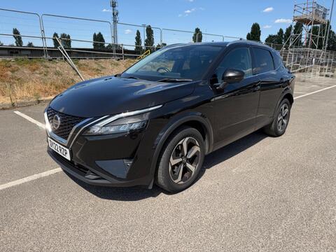 Nissan Qashqai SUV 1.3 DIG-T MHEV N-Connecta XTRON Euro 6 (s/s) 5dr