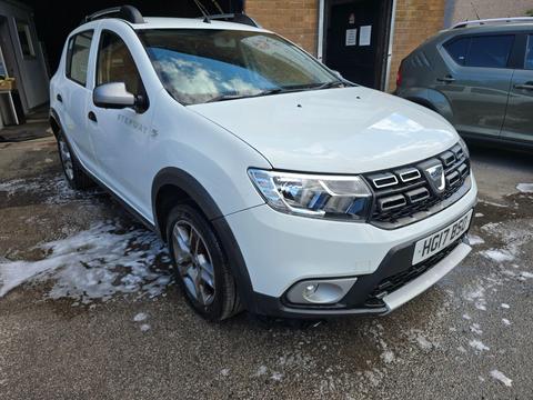 Dacia Sandero Stepway Hatchback 0.9 TCe Laureate Euro 6 (s/s) 5dr