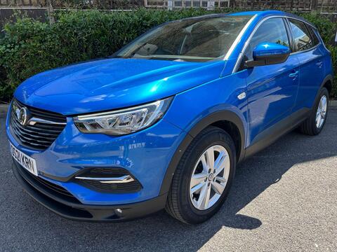 Vauxhall Grandland X SUV 1.2 Turbo SE Premium Euro 6 (s/s) 5dr