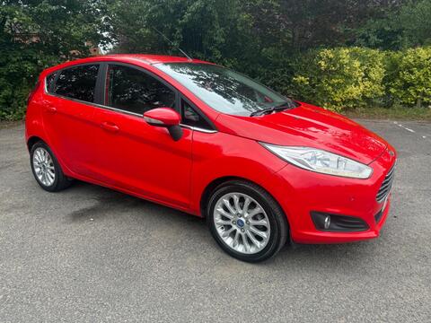 Ford Fiesta Hatchback 1.0T EcoBoost Titanium X Euro 5 (s/s) 5dr