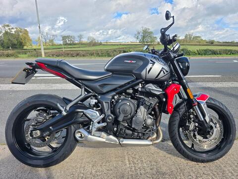 Triumph Trident 660 Roadster/Retro 660 X-ring Euro 5