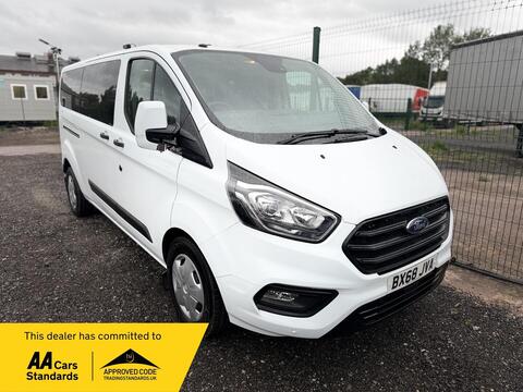 Ford Transit Custom Combi Van 2.0 340 EcoBlue Trend Kombi L2 H1 Euro 6 (s/s) 5dr