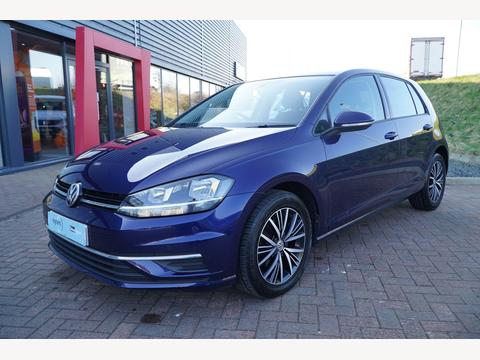 Volkswagen Golf Hatchback 1.6 TDI BlueMotion Tech SE Nav Euro 6 (s/s) 5dr