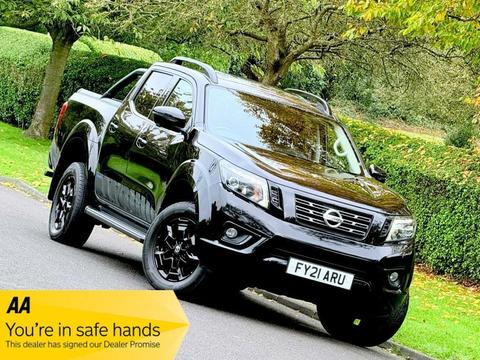 Nissan Navara Pickup 2.3 dCi N-Guard Auto 4WD Euro 6 4dr