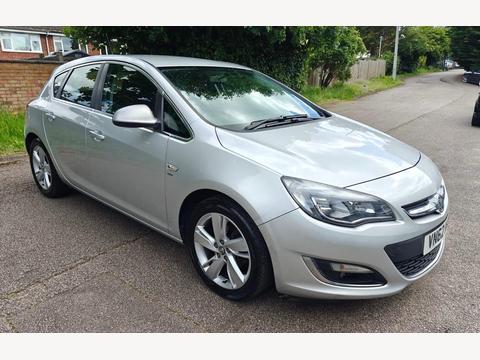 Vauxhall Astra Hatchback 1.6 16v SRi Euro 5 5dr