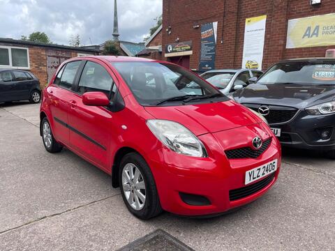Toyota Yaris Hatchback 1.33 Dual VVT-i TR MultiMode Euro 4 (s/s) 5dr