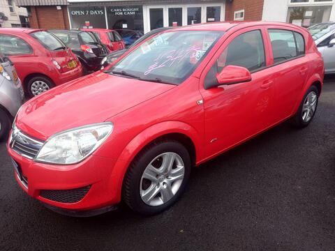 Vauxhall Astra Hatchback 1.4i 16v Active 5dr