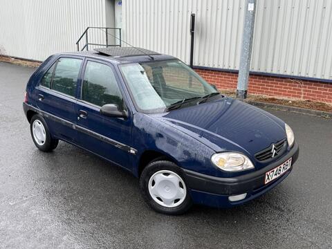 Citroen Saxo Hatchback 1.4i Desire 5dr