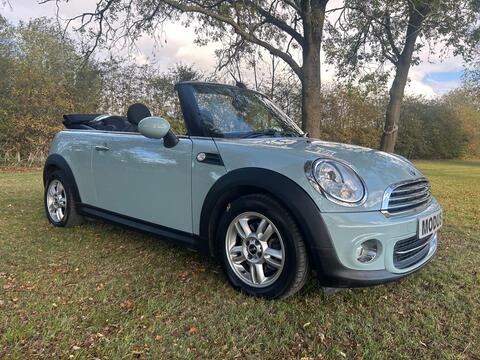 MINI Convertible Convertible 1.6 Cooper Auto Euro 6 2dr