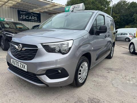 Vauxhall Combo Panel Van 1.5 Turbo D 2000 Limited Edition Nav L1 H1 Euro 6 (s/s) 4dr