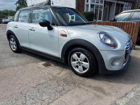 MINI Hatch Hatchback 1.5 Cooper Euro 6 (s/s) 5dr