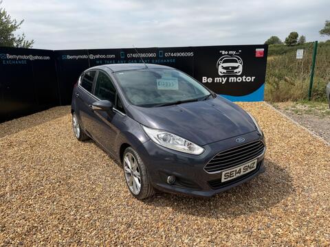 Ford Fiesta Hatchback 1.0T EcoBoost Titanium Euro 5 (s/s) 5dr