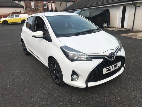 Toyota Yaris Hatchback 1.33 Dual VVT-i Design Euro 6 5dr