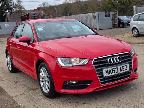 Audi A3 Hatchback 1.6 TDI SE Sportback S Tronic Euro 5 (s/s) 5dr