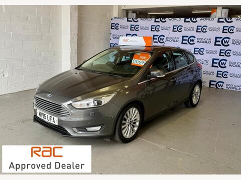 Ford Focus Hatchback 1.0T EcoBoost Titanium X Euro 6 (s/s) 5dr