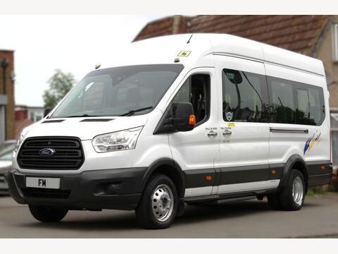 Ford Transit Minibus 2.2 TDCi 460 HDT L4 H3 4dr (18 seats)