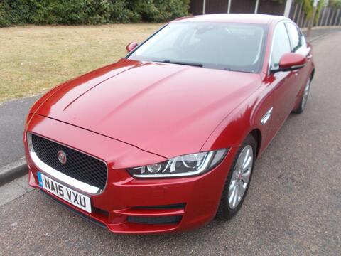 Jaguar XE Saloon 2.0d Portfolio Auto Euro 6 (s/s) 4dr
