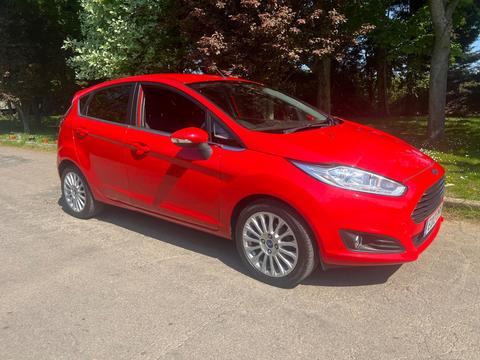 Ford Fiesta Hatchback 1.0T EcoBoost Titanium Euro 5 (s/s) 5dr