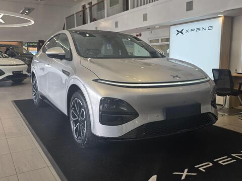 XPENG G6 68kWh Standard Range Auto 5dr