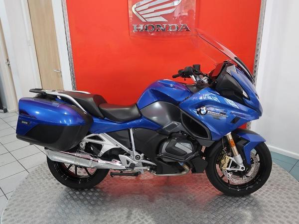 BMW bikes for sale in London | AutoTrader Bikes