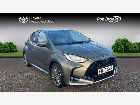 2023 TOYOTA YARIS TOYOTA APPROVED FSH LOW MILES 1.5 VVT H EXCEL E CVT EURO... photo