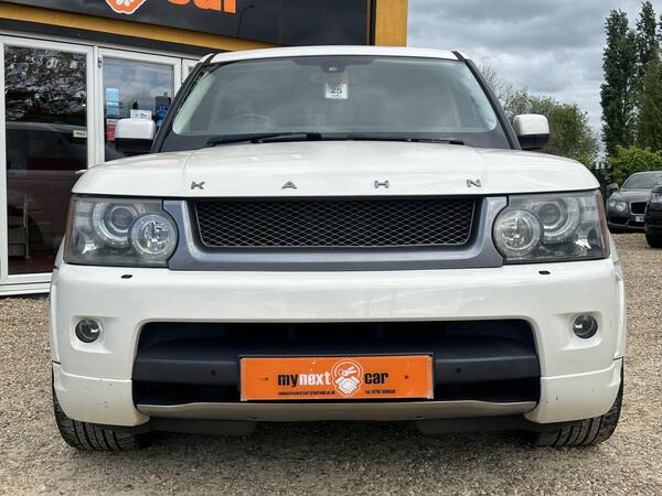 Land Rover Range Rover view 3