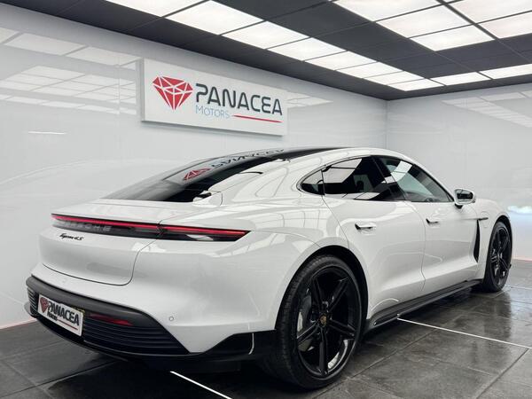 Porsche Taycan view 2