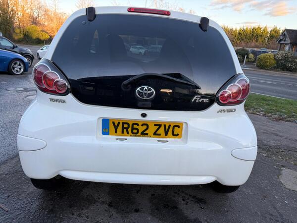 Toyota Aygo view 5