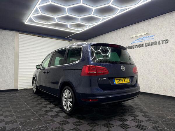 Volkswagen Sharan view 4