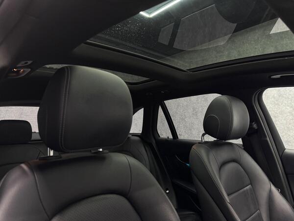 Mercedes-Benz GLC view 5