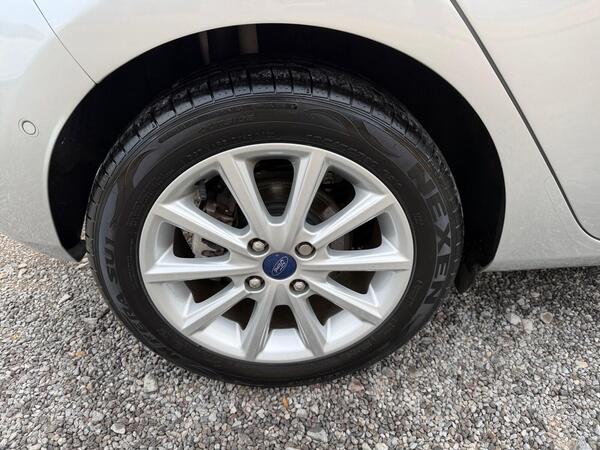 2018 Ford Fiesta 1.0T EcoBoost Titanium Euro 6 (s/s) 5dr