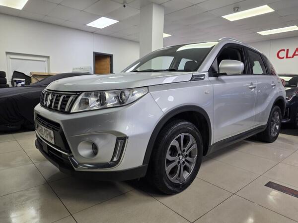 Suzuki Vitara view 2