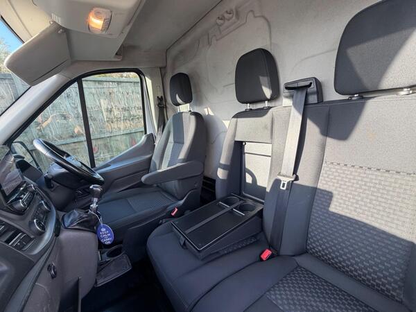 2020 Ford Transit 2.0 350 EcoBlue Trend RWD L3 H3 Euro 6 (s/s) 5dr