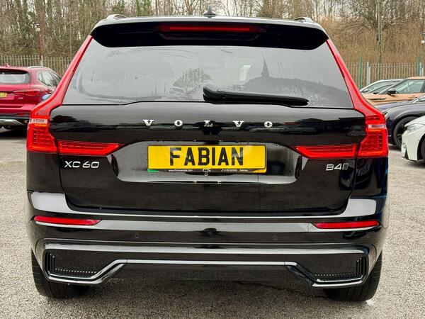 Volvo XC60 view 7