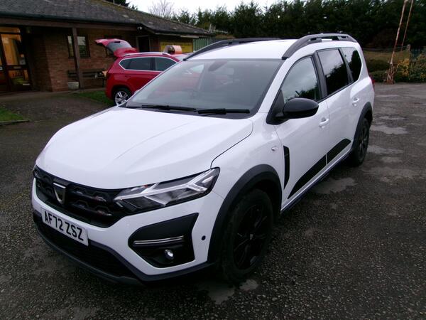 2022 Dacia Jogger 1.0 TCe Extreme SE Euro 6 (s/s) 5dr