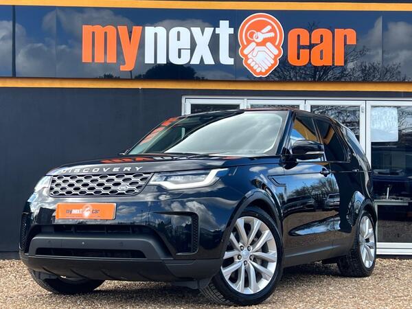 Land Rover Discovery view 3