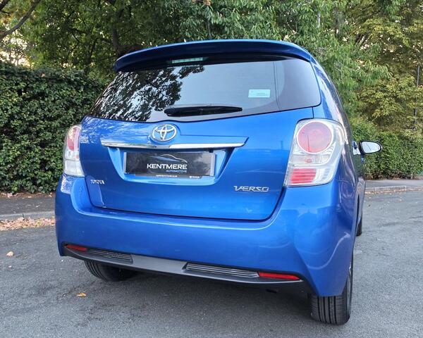 2014 Toyota Verso 1.8 V-Matic Icon Multidrive S Euro 5 5dr Euro 5