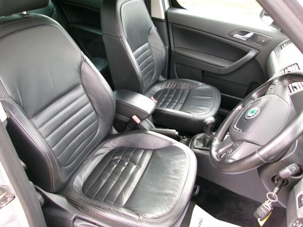 2009 Skoda Yeti 2.0 TDI Elegance 4WD Euro 5 5dr
