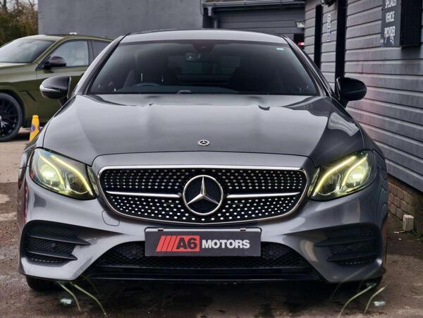 Mercedes-Benz E Class view 5