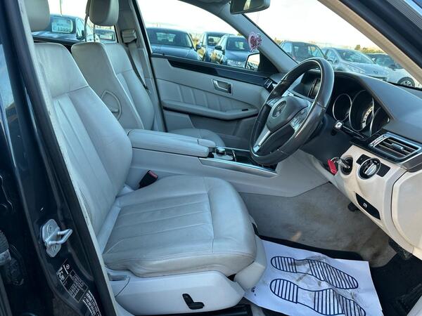 Mercedes-Benz E-Class view 7